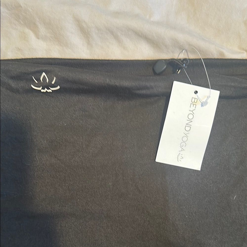Beyond Yoga Black Infinity scarf with zip pocket.